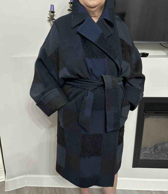 Продам итальянское пальто Teresa Tardia