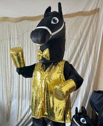 Прокат аренда ростовой куклы Лошадь конь