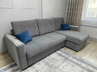 Продается гостиный диван