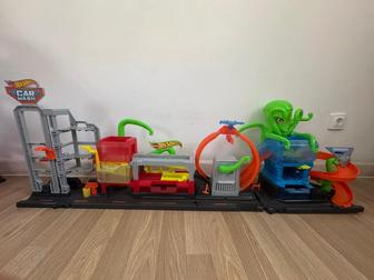 Hot Wheels осьминог