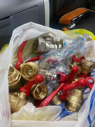 Продам новые шаровые краны