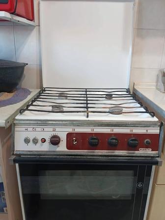 Продам советскую газовую плиту