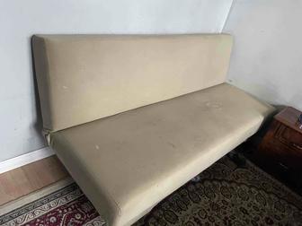 Продам диван в хорошем состояний