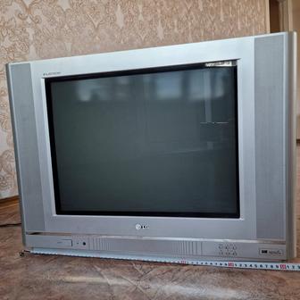 Телевизор LG Flatron, б/у