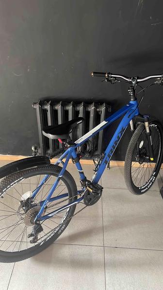Срочно продаю велосипед Trinx m1000 elite