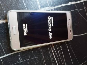 Продам телефон Samsung Galaxy J5