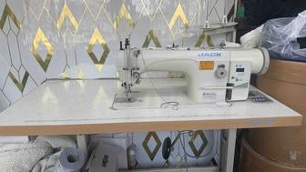 Шагающая швейная машина