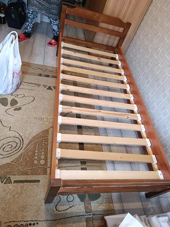 Продам кровать