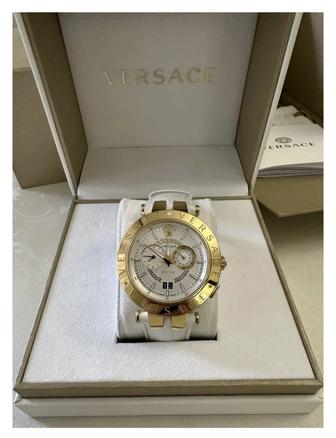 часы Versace