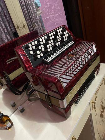 Продам пятирядный баян Баркаролла