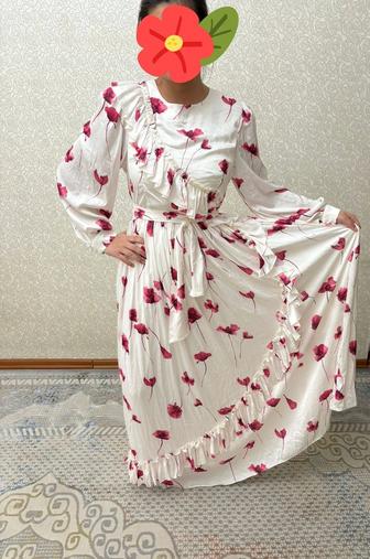 Платье красивое