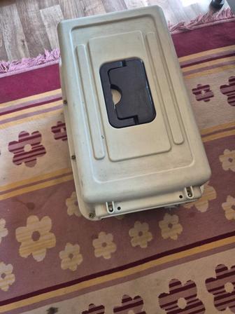 Продам переноску для кошек