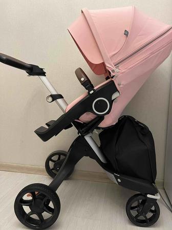 Продам коляску Stokke V6