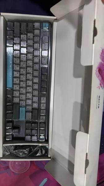 Механическая игровая клавиатура
VARMILO