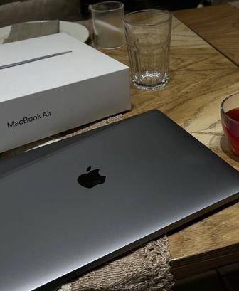 MacBook AIR