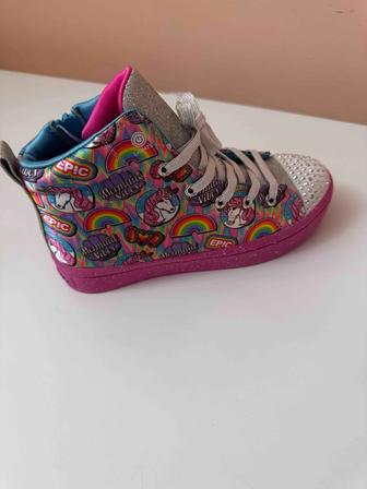 Ботинки Skechers 35 размер.