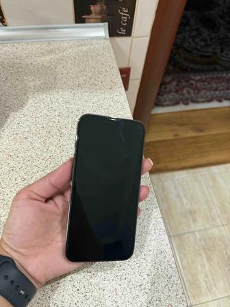 Продам Iphone 13pro
