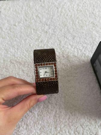 Винтажные часы