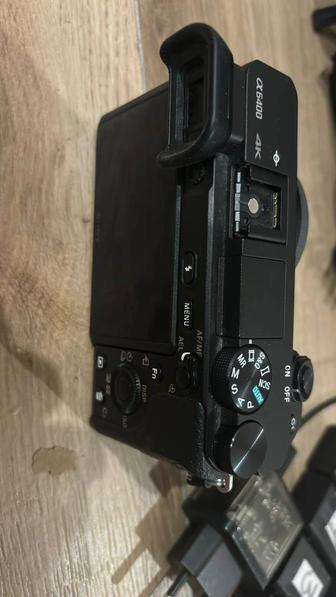 Sony 6400