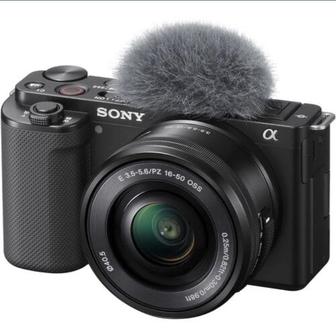 Продам камеру Sony ZV E-10