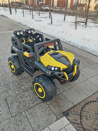 Продам детский машинка электро