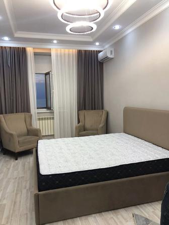 Жиһазды бұзып құрамыз Шашып жинаймыз Ақтау