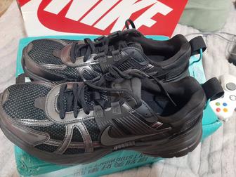 кроссовки Nike V2K Run