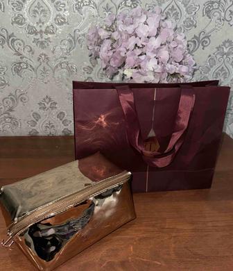 Косметичка Charlotte tilbury