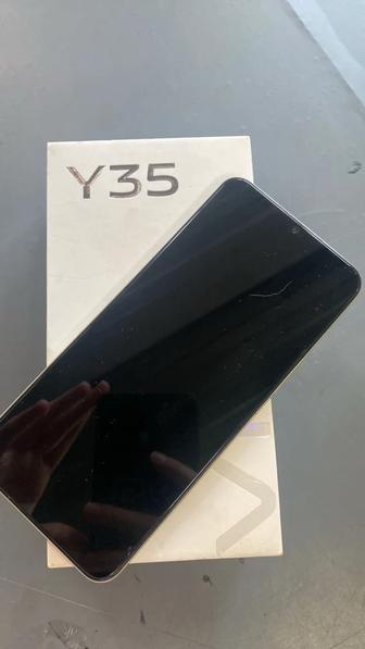 Телефон vivo y35