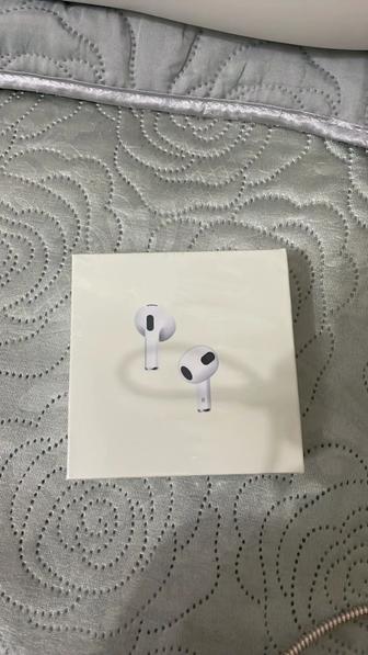 Продам AirPods 3