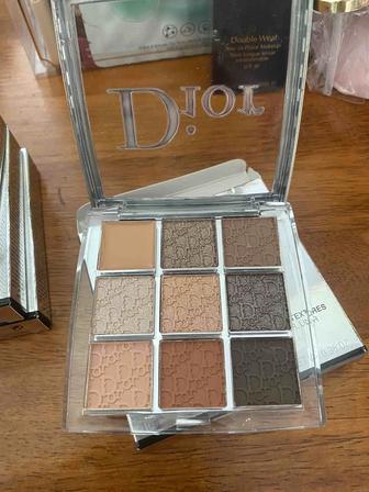 Тени Dior