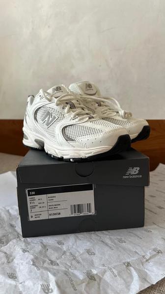 Трендовые кроссовки NB 530