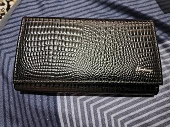 Кошелёк элегантный