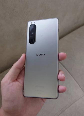 Sony Xperia 5 Mark 3, 128/8GB флагман
