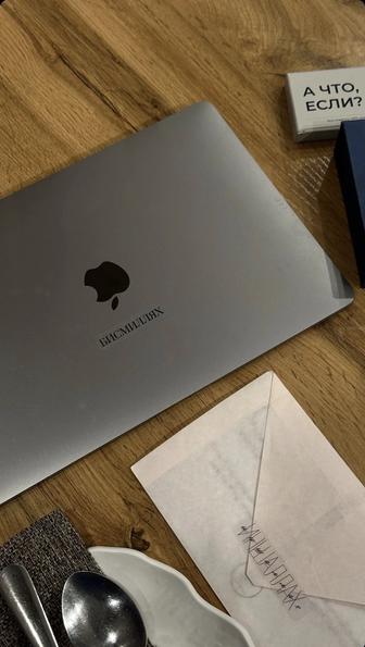 Продам MacBook