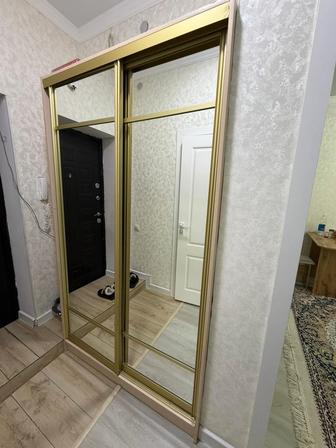 Шкаф продаю срочно !