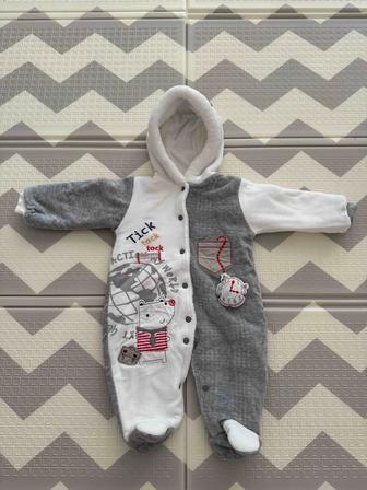 Комбинезон грудничковый утепленный рост 62-68