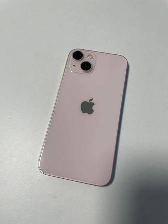 Продам телефон IPhone 13