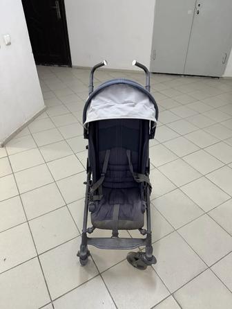 Продам детскую коляску Chicco