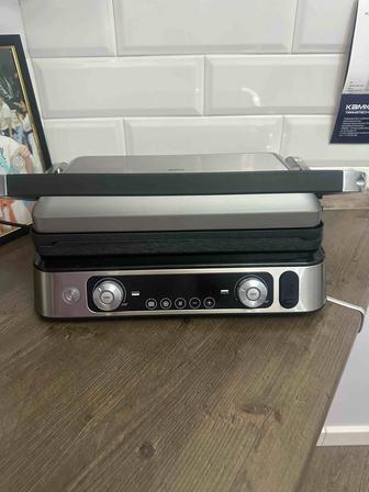Продам грильницу фирмы Braun 9 Pro CG 9160 стальной