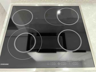 Продам электрическую плиту SAMSUNG NZ64T3516CK