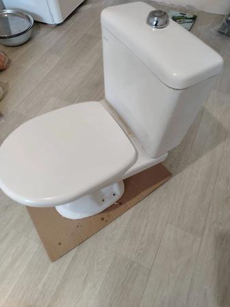 Продается унитаз 2шт.б/у. Состояние хороший