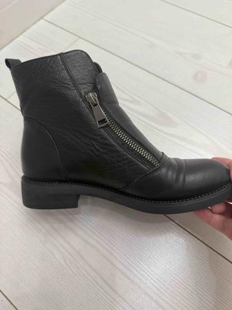 Продам сапоги женские