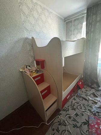 Продается двухъярусная кровать