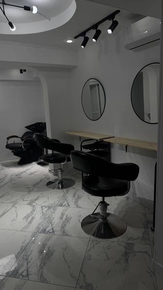 Сдам в аренду парихмахерское кресло