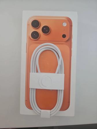 Продам Новый Айфон 17 про 512 гб