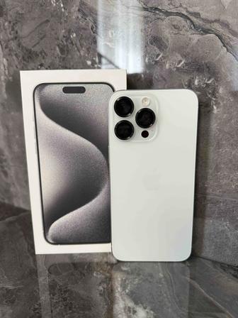 Продаю Айфон 15 PRO MAX 256