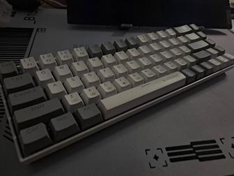 Продается механическая клавиатура