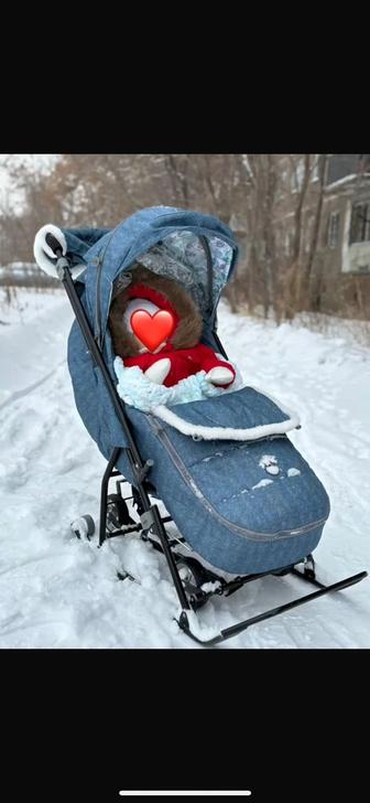 Продаю санки-коляску Nika kids