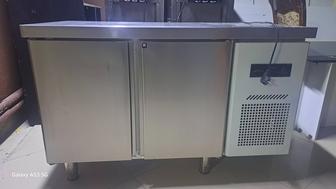 Продам стол холодильник